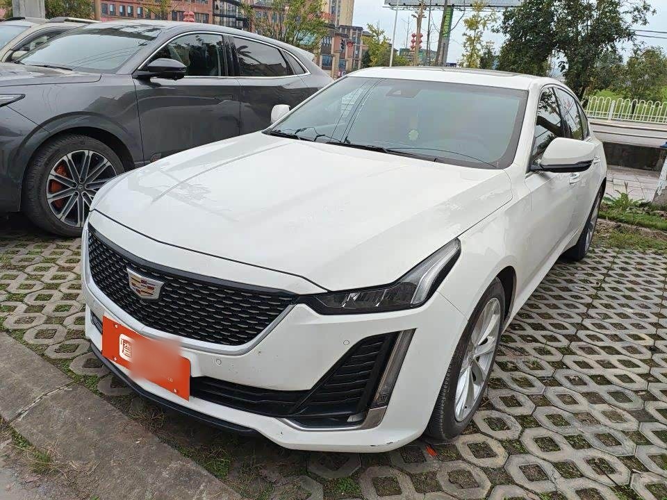 CT5 2022 28T Luxury