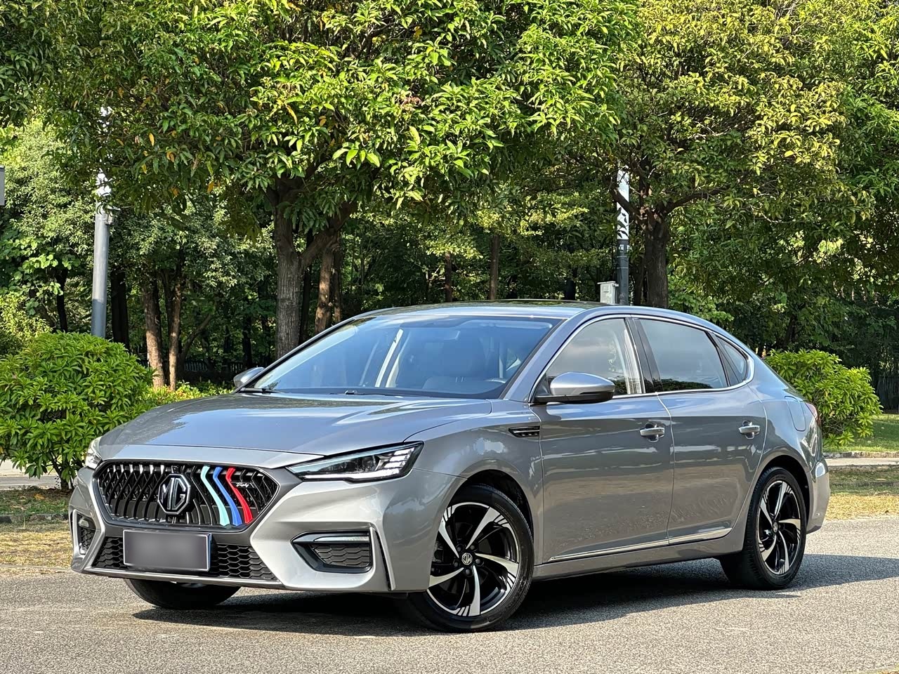 MG6 2020 1.5T AT Luxury