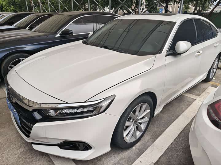 Accord 2022 260TURBO Luxury