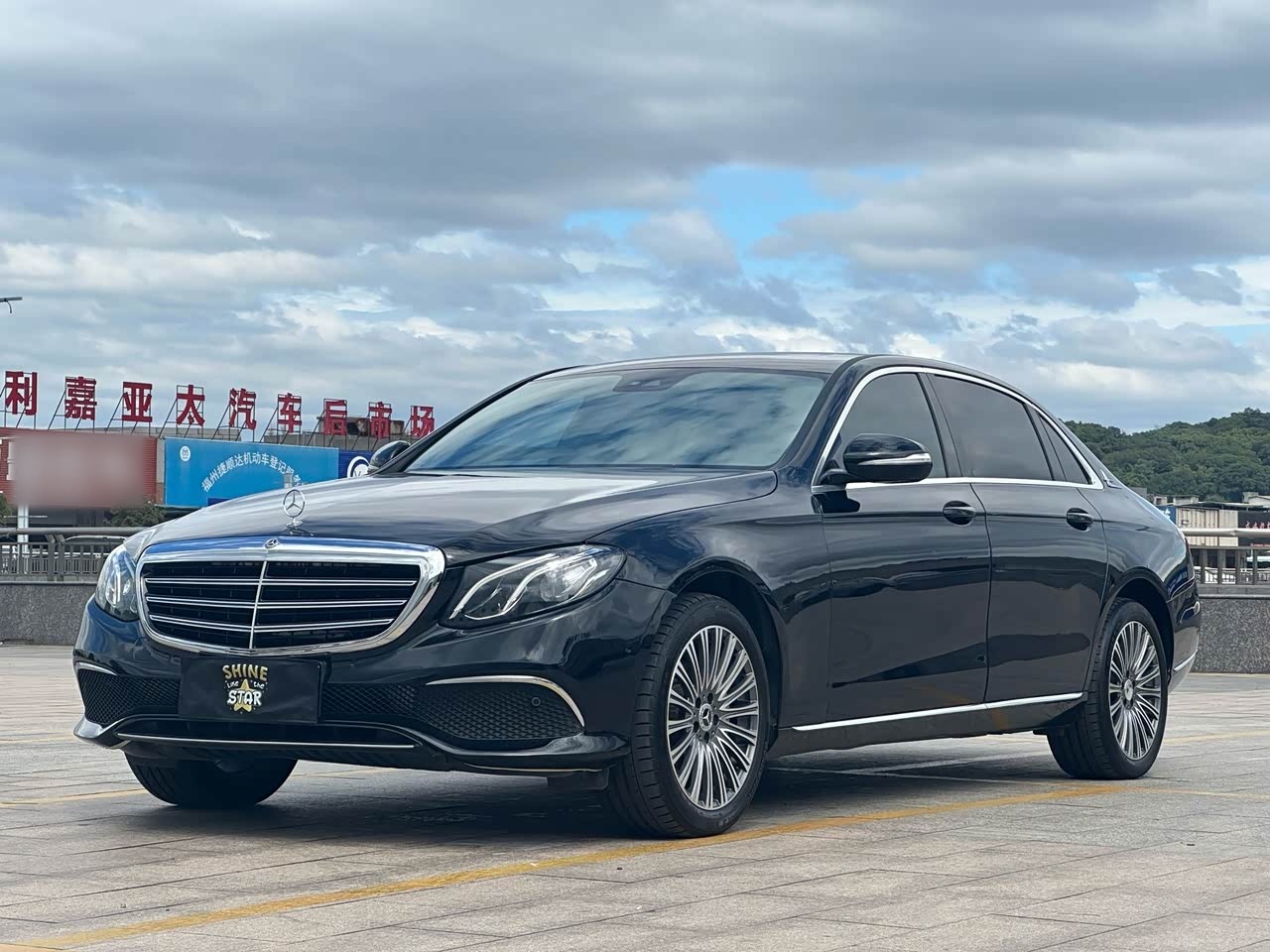 E-Class 2016 E 200 L