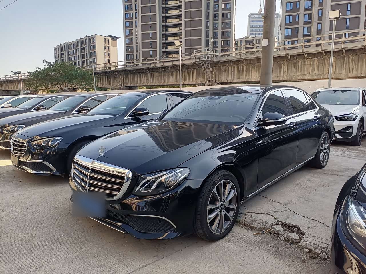 E-Class 2017 E 300 L Luxury