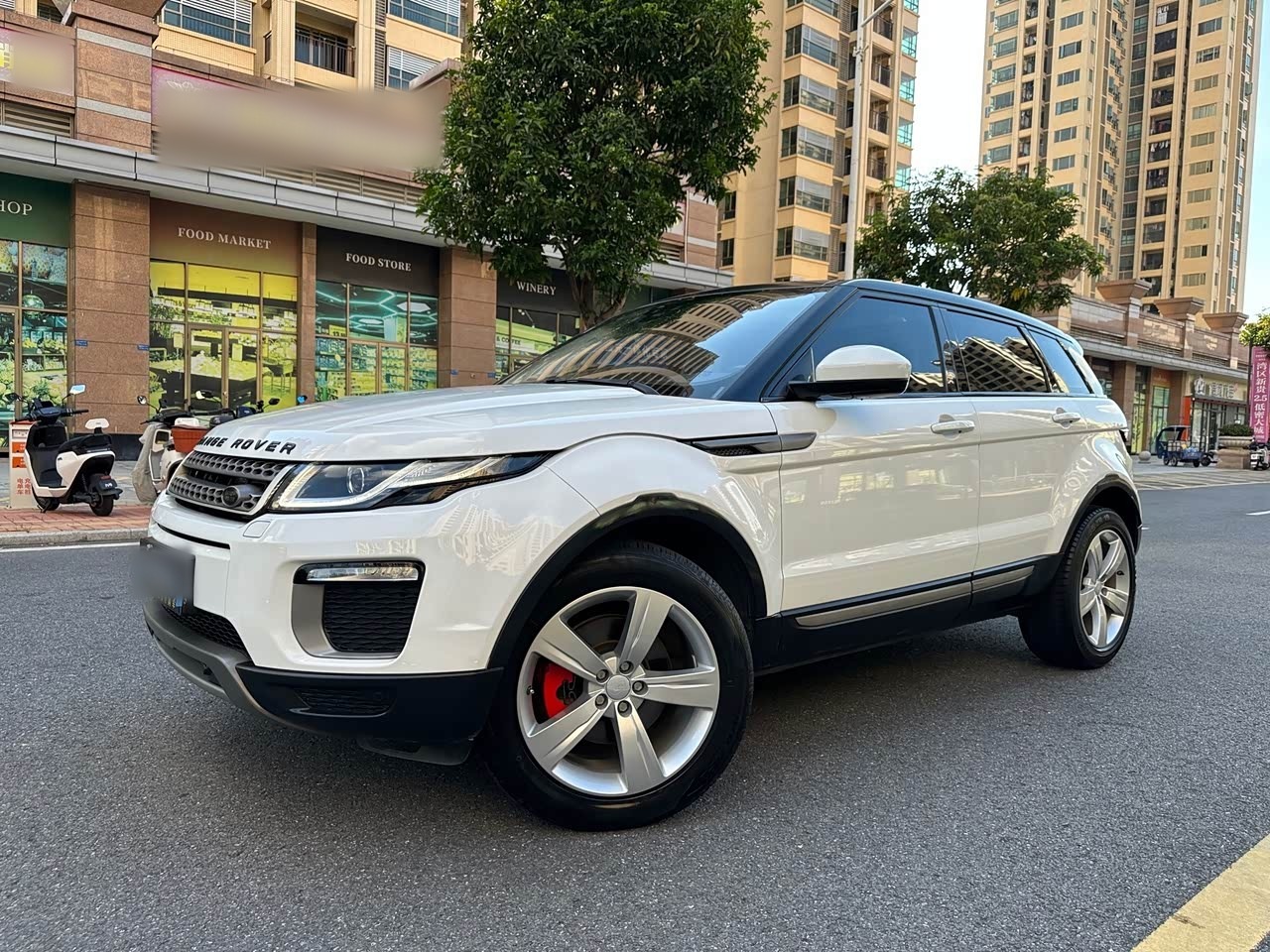 Range Rover Evoque 2017 2.0T SE