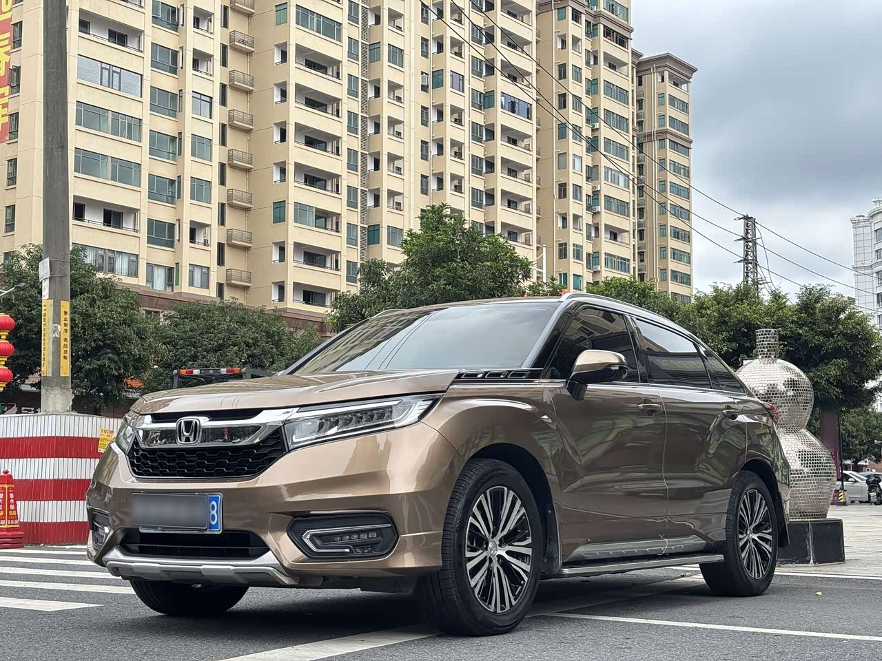 Avancier 2017 370TURBO AWD Exclusive
