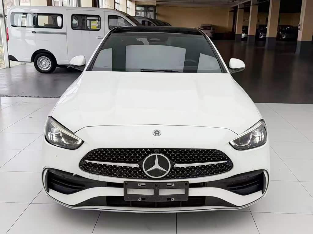 C-Class 2024 C 260 L Sport