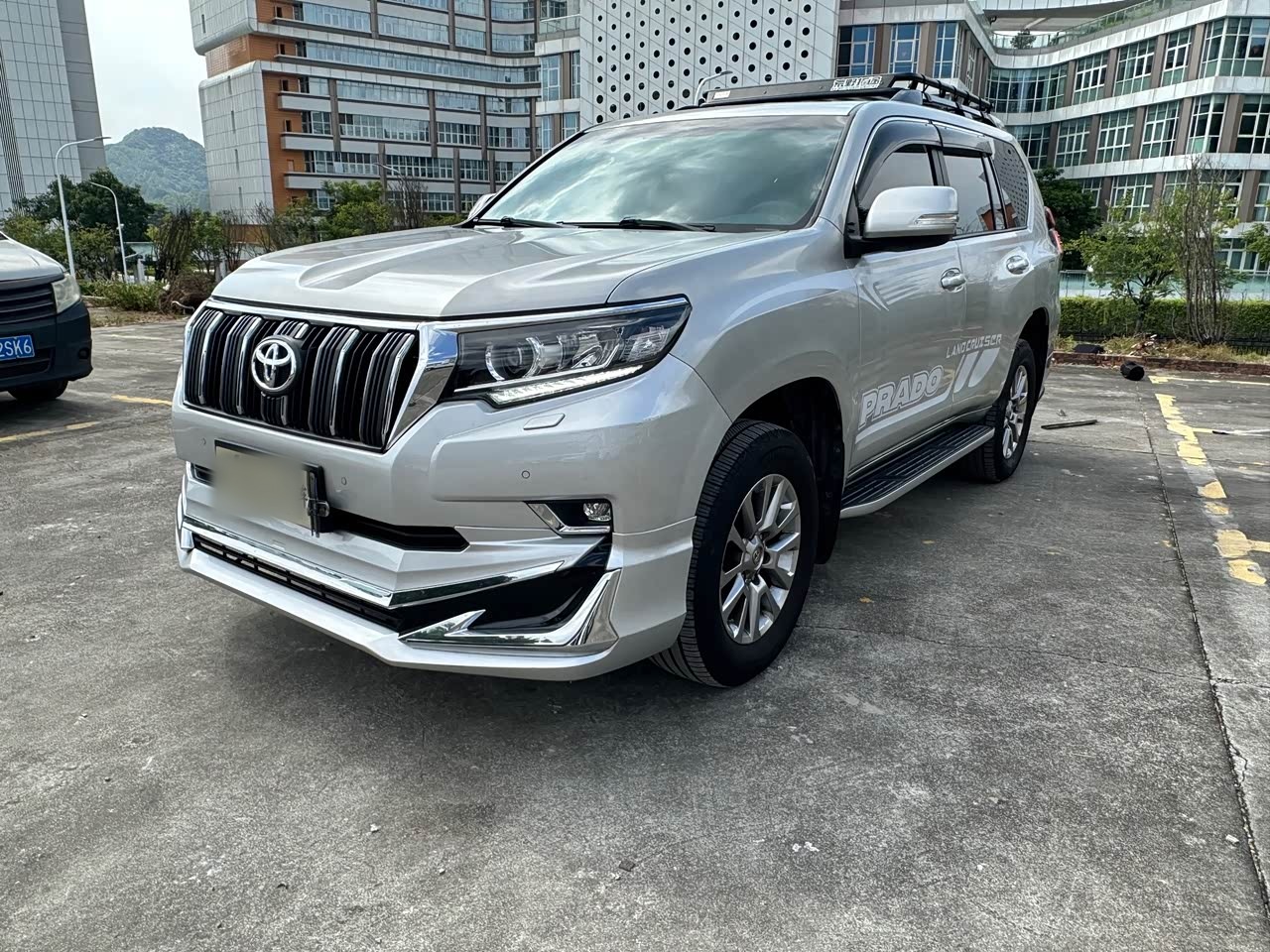 Prado 2018 3.5L AT TX-L