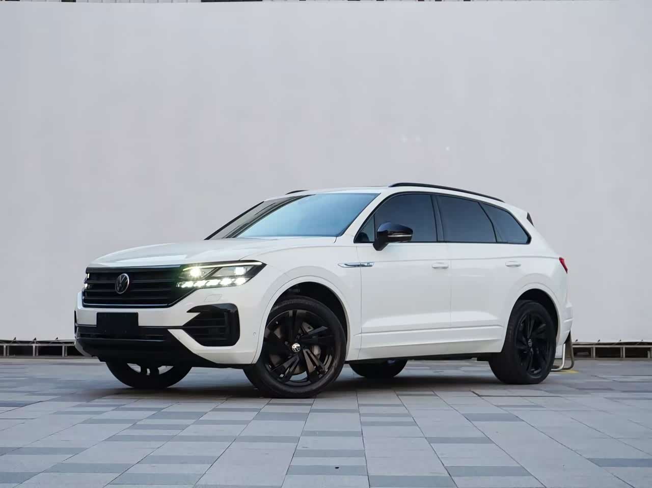 Touareg 2021 3.0TSI Sport Package