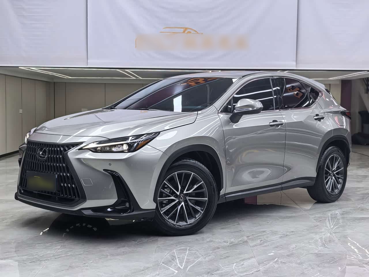 NX 2023 350h FWD