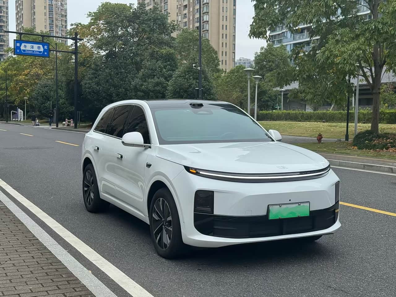 L6 2025 Pro Smart Refresh Edition