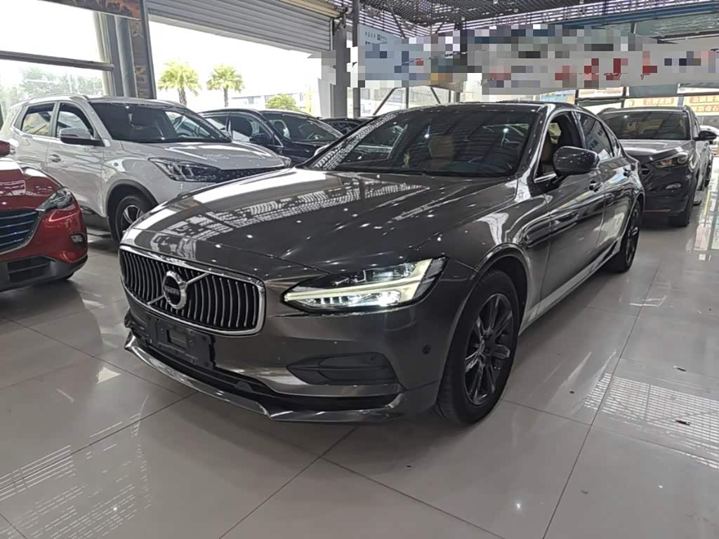 S90 2017 T4