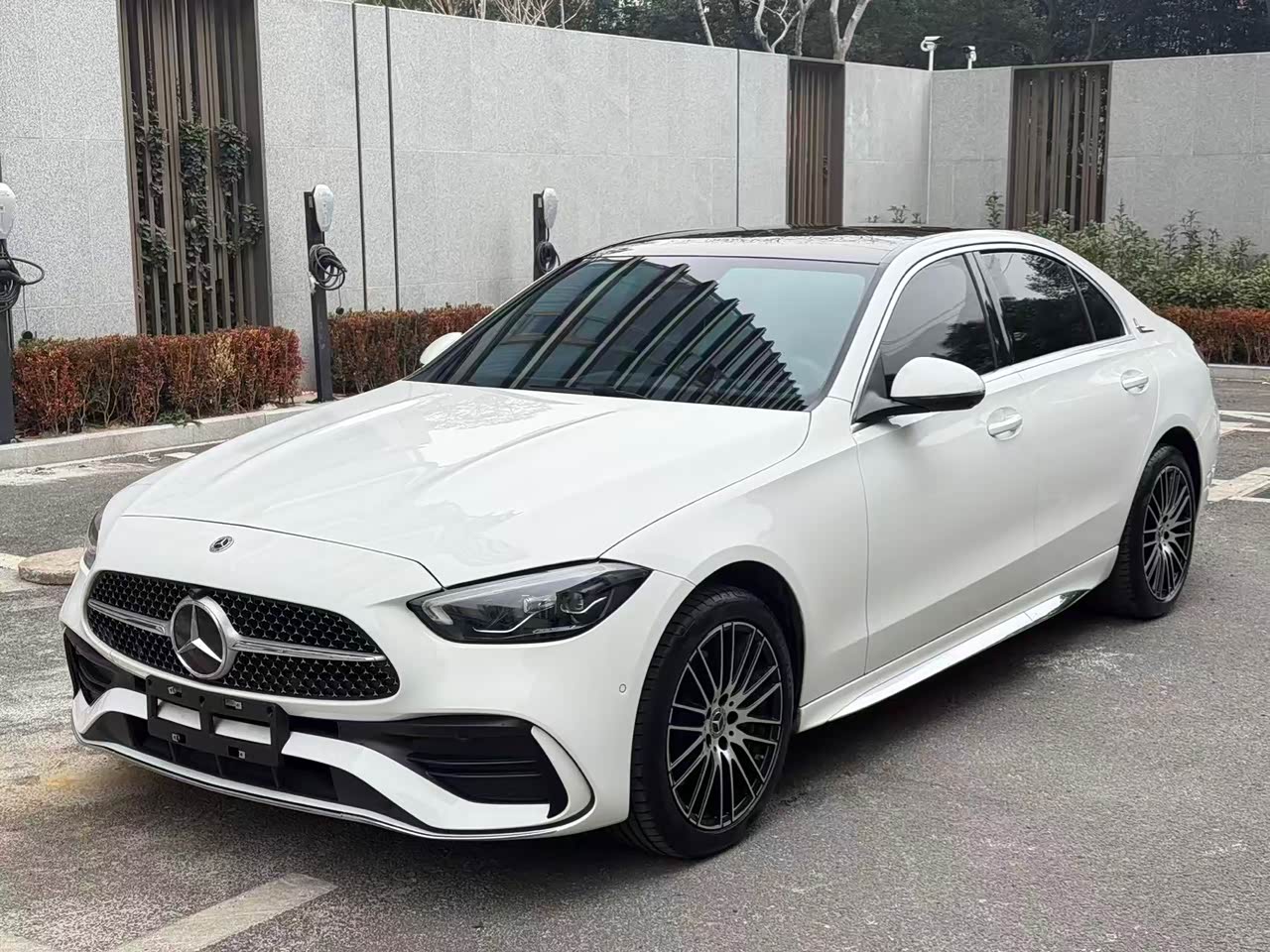 C-Class 2025 C 260 L Sport