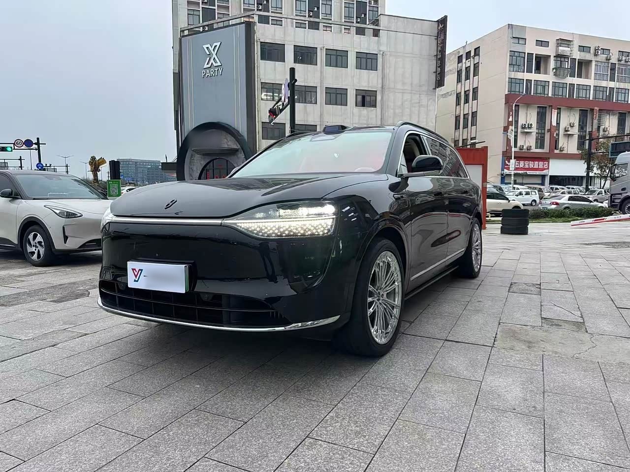 M9 2024 EREV Ultra 52kWh 6-Seater