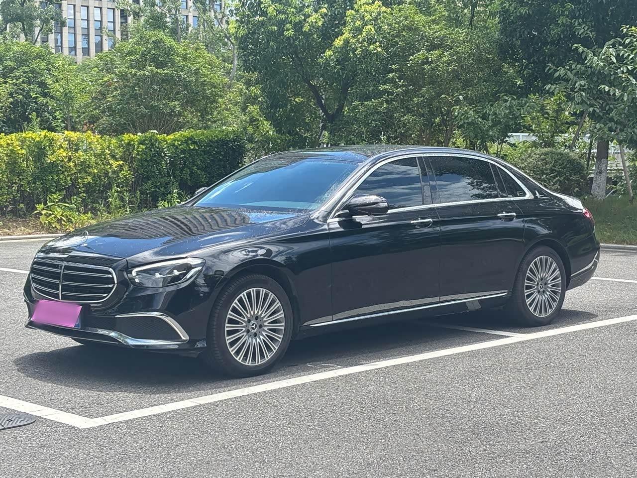 E-Class 2023 E 300 L Luxury