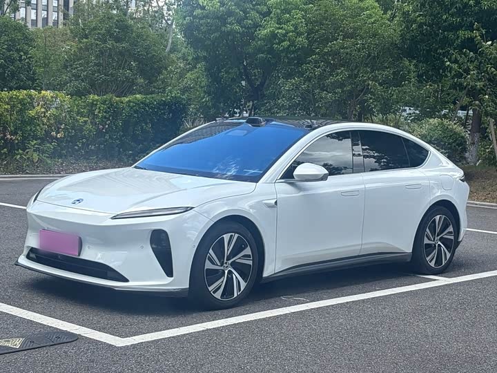 ET5 2022 75kWh