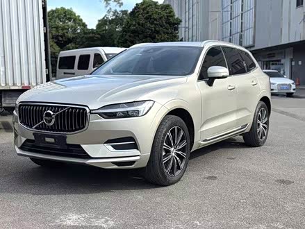 XC60 2021 T5 AWD Luxury