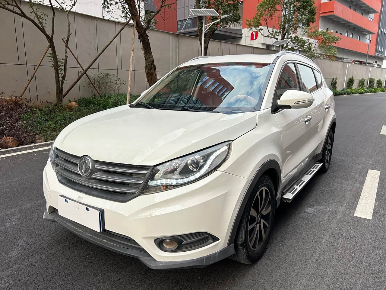 Fengon 580 2016 1.5T MT Comfort