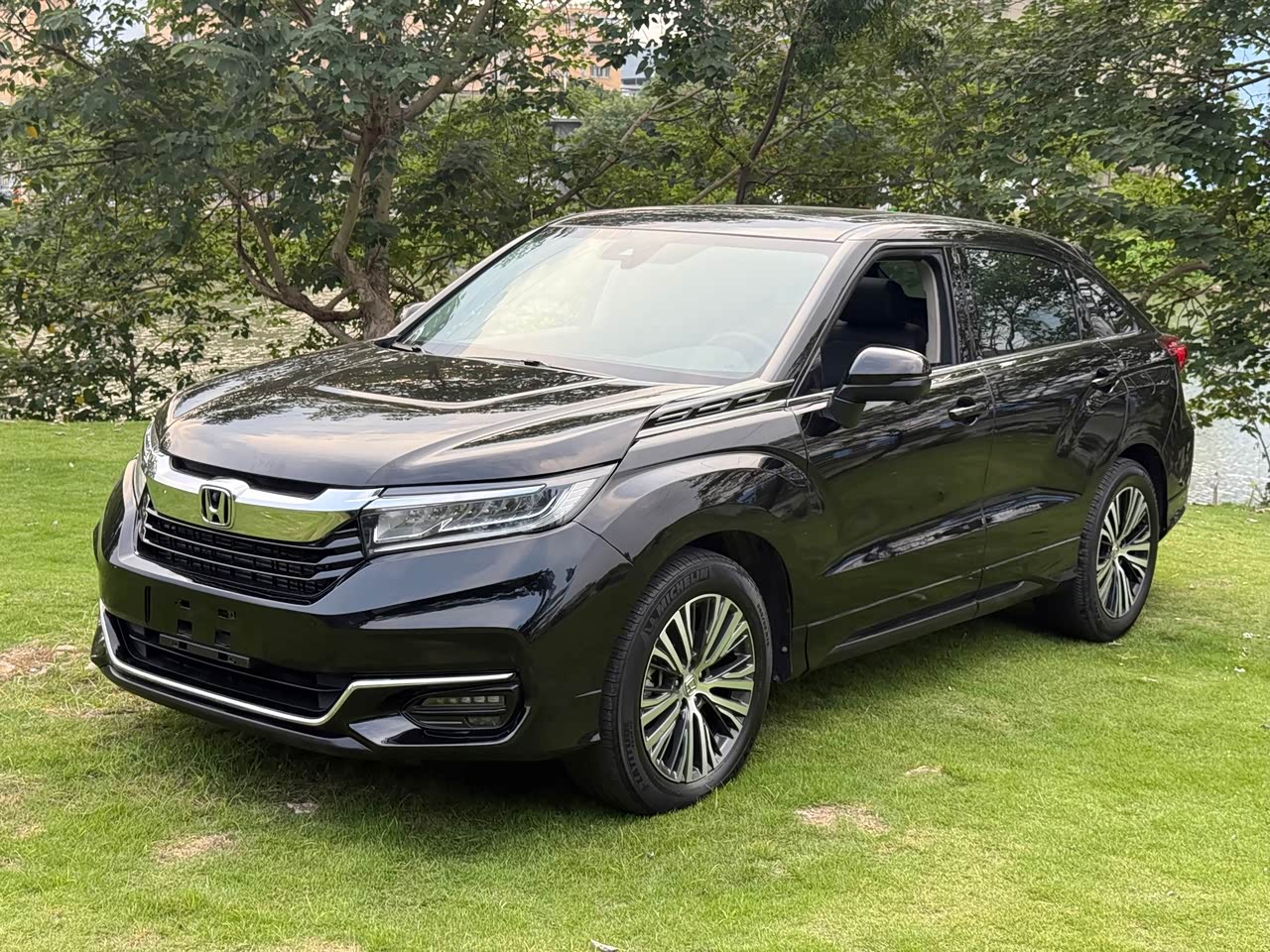 Avancier 2022 240TURBO RWD Anniversary Edition