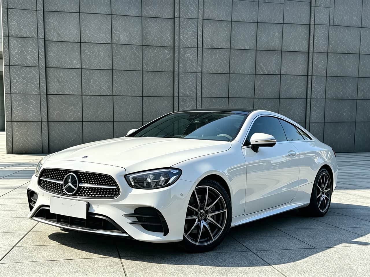 E-Class Imported 2023 E 260 Coupe