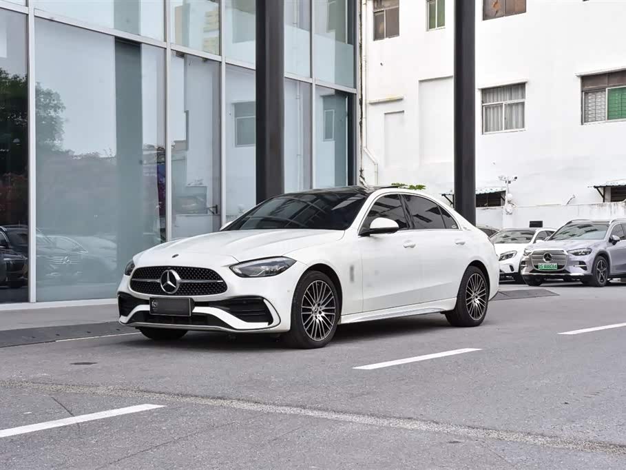 C-Class 2025 C 260 L Sport