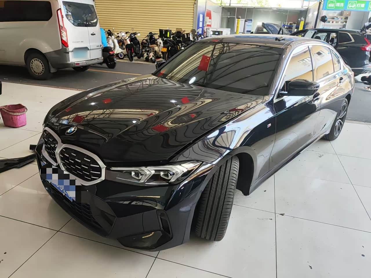 3 Series 2025 325Li M Sport Package