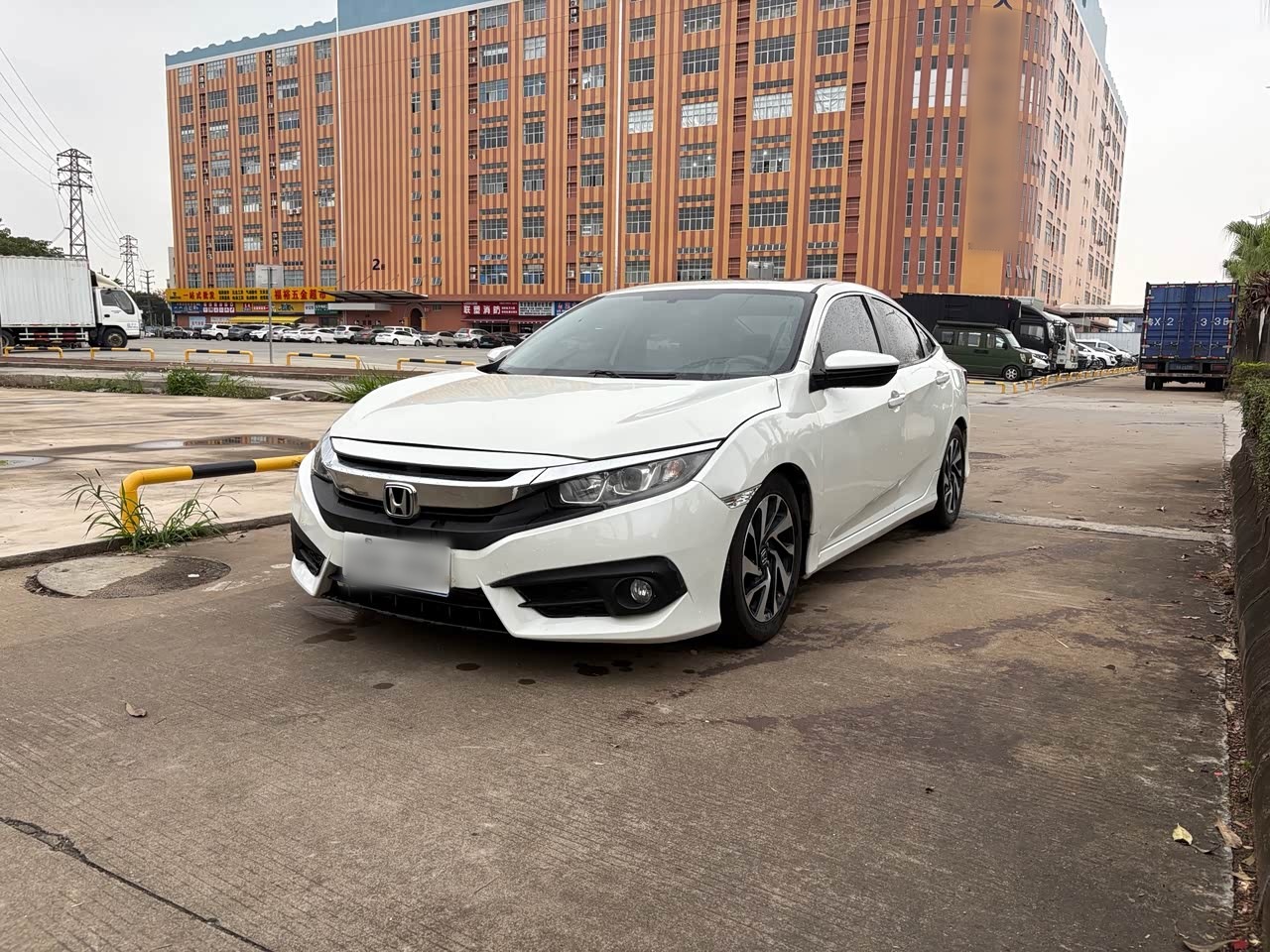 Civic 2016 220TURBO CVT Luxury