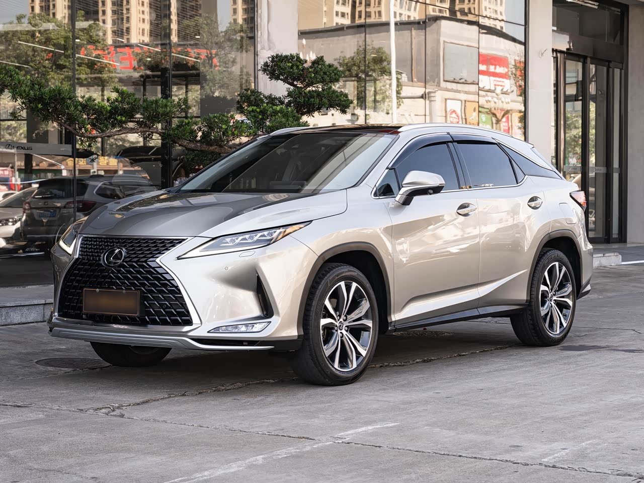 RX 2020 Facelift 300 AWD Elegant