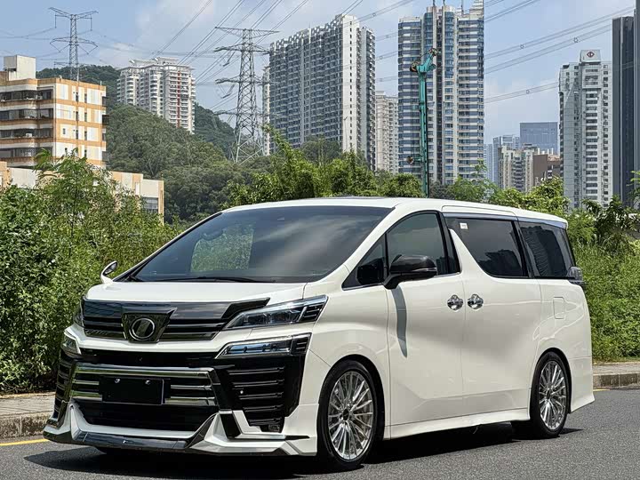 2020 Hybrid 2.5L HV Premium
