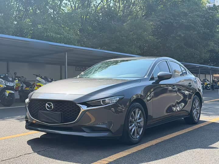 3 Axela 2021 2.0L AT