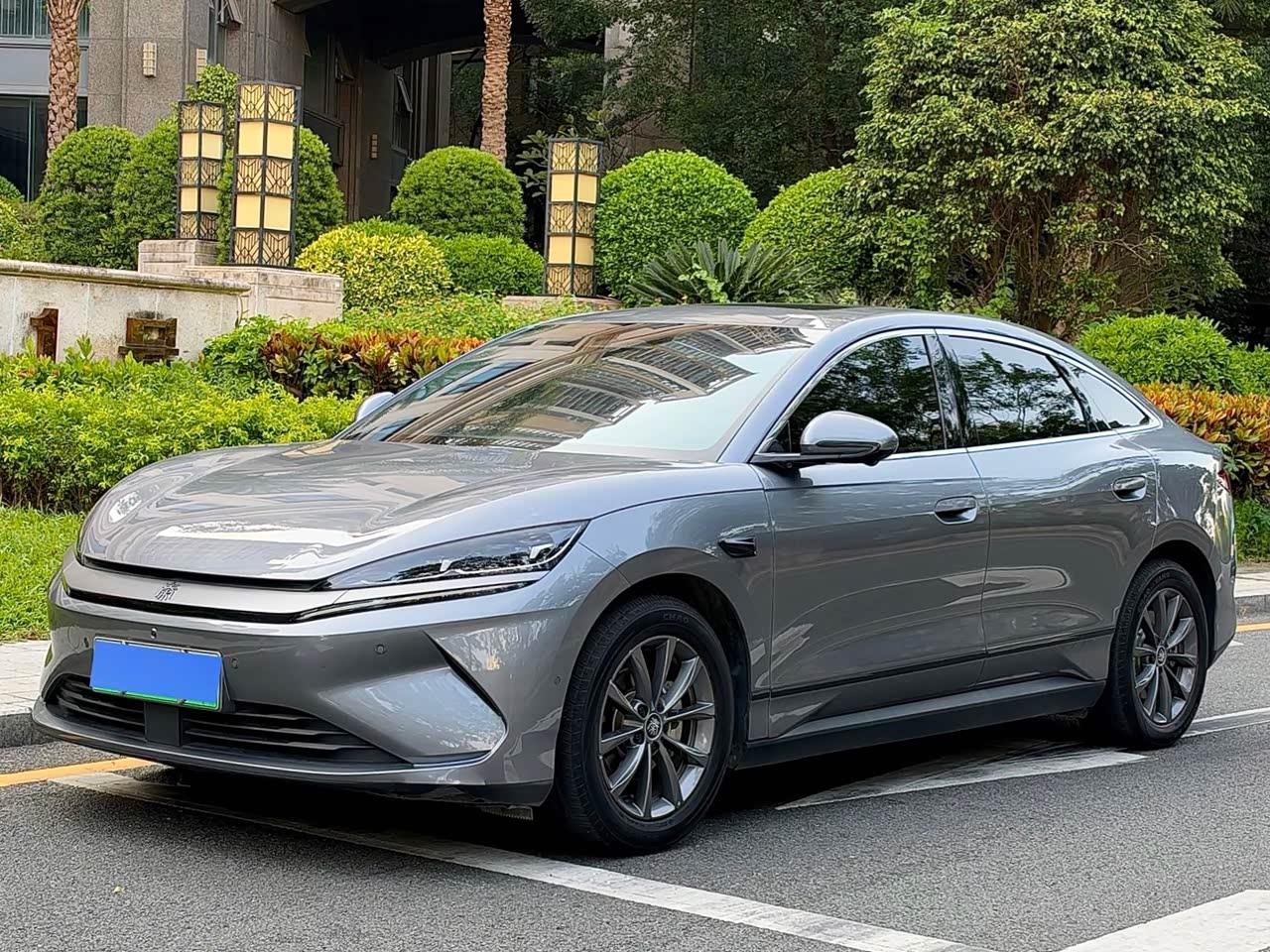 Qin L 2025 EV 545KM