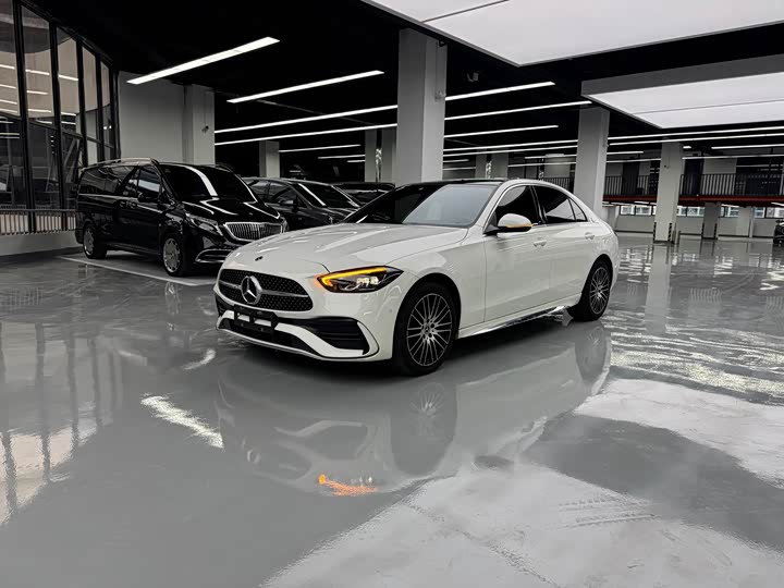 C-Class 2023 C 260 L Sport