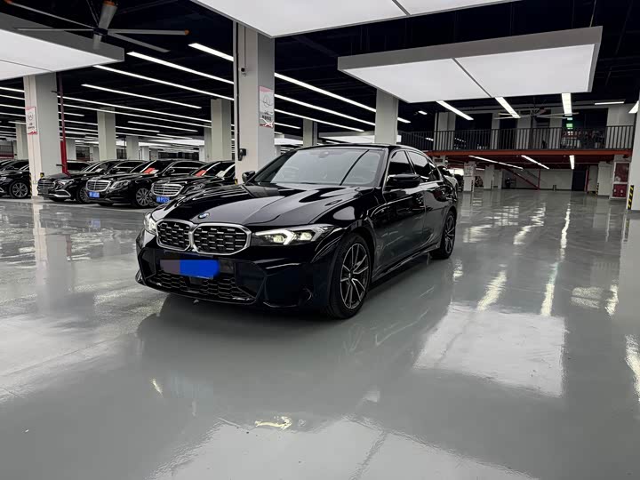 3 Series 2025 325Li M Sport Package