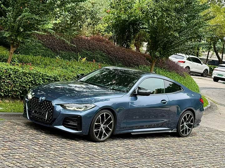 4 Series 2022 425i M Sport Package
