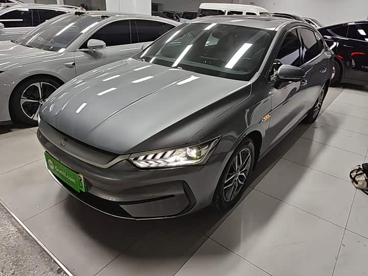 Qin PLUS 2023 Champion EV 420KM