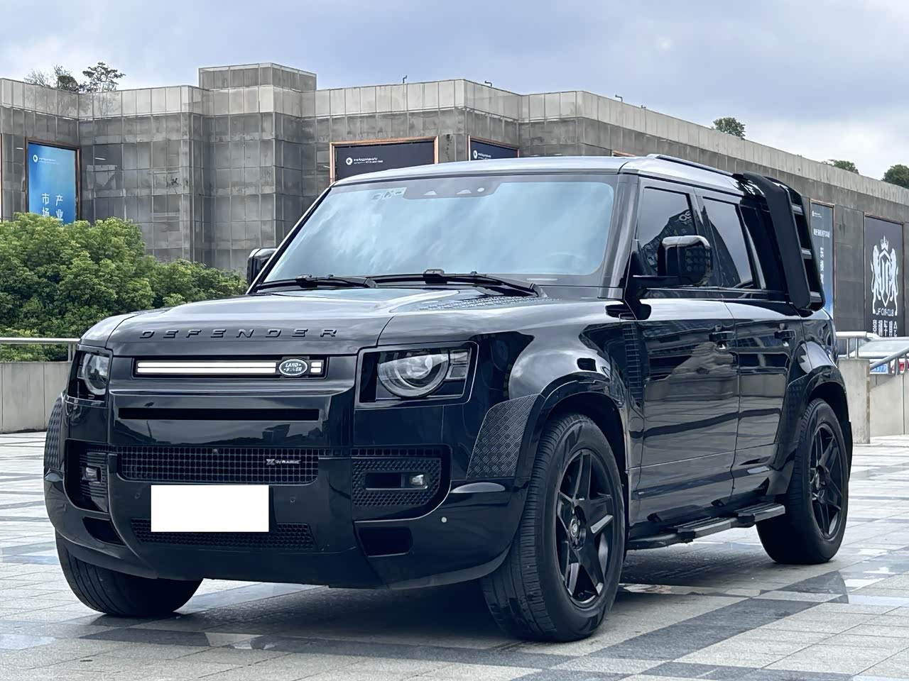 Defender 2023 110 3.0T P400 X-DYNAMIC HSE