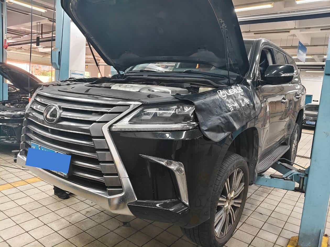 LX 2016 570 Premium Luxury