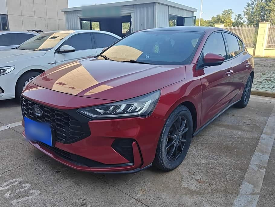 Focus 2022 Hatchback EcoBoost 180 AT