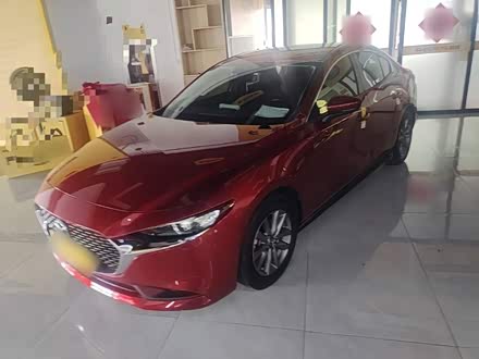3 Axela 2020 1.5L AT