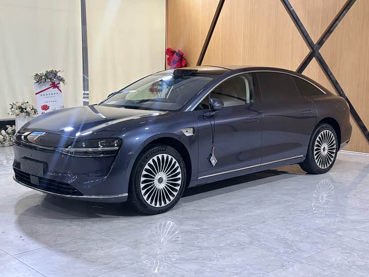 BAIC 享界S9 2026款 纯电 Ultra 四驱 100kWh (192线激光雷达)