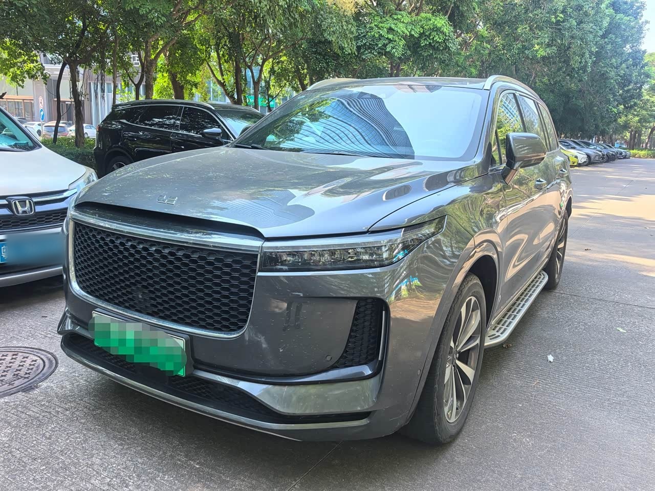 ONE 2020 EREV 6-Seater
