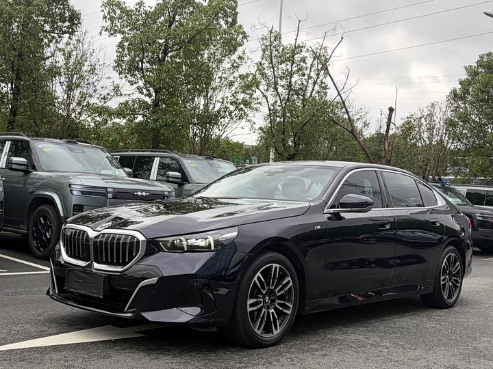 5 Series 2024 525Li M Sport Package