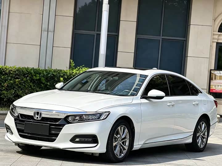 Accord 2018 260TURBO Elite China VI