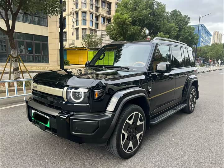 iCAR V27 2026 200KM AWD 500