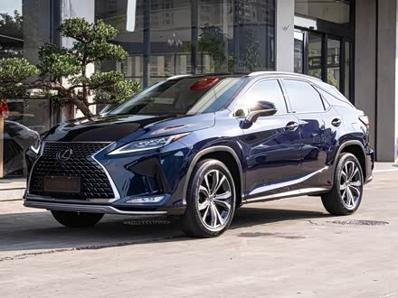 RX 2020 Facelift 300 AWD Luxury