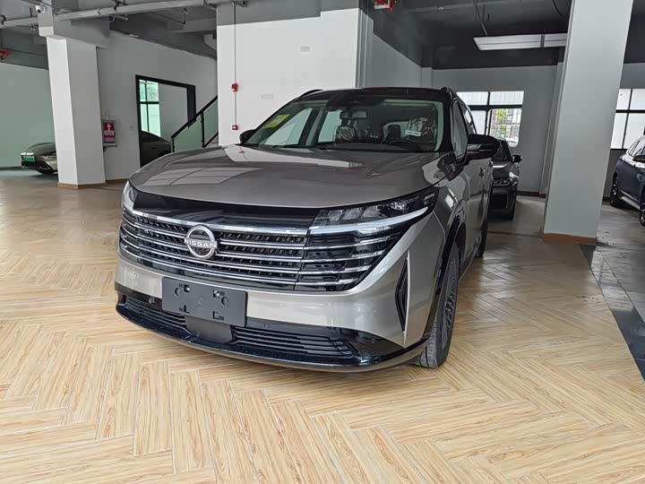 Nissan 探陆 2024款 380VC-TURBO 四驱智驾版 6座