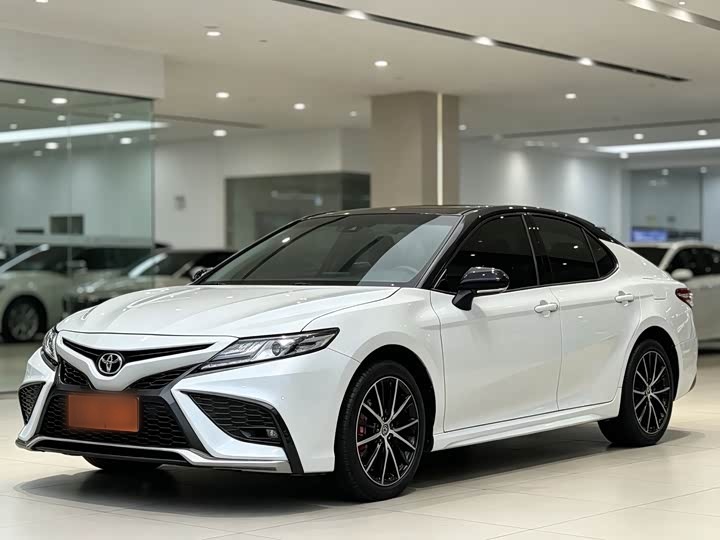 Camry 2021 2.0S