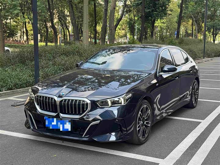 5 Series 2024 525Li M Sport Package