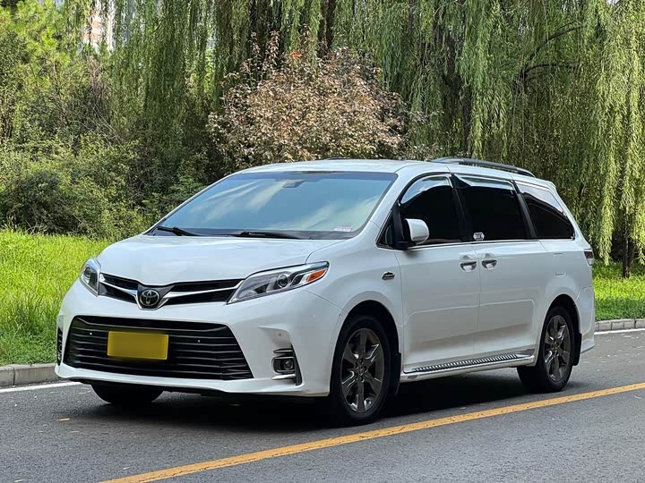 SIENNA 2015 3.5L RWD LE