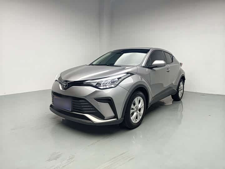 Toyota 奕泽IZOA 2021款 2.0L 奕行版