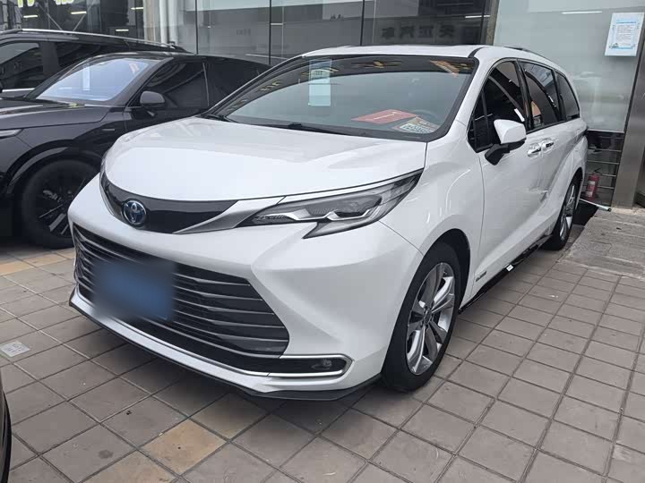 Sienna 2021 2.5L Hybrid Supreme