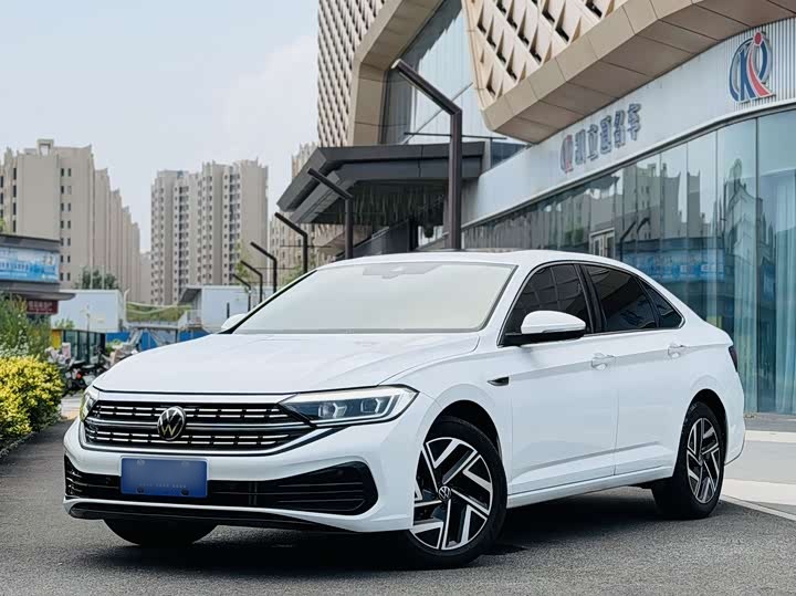 Sagitar 2023 300TSI DSG