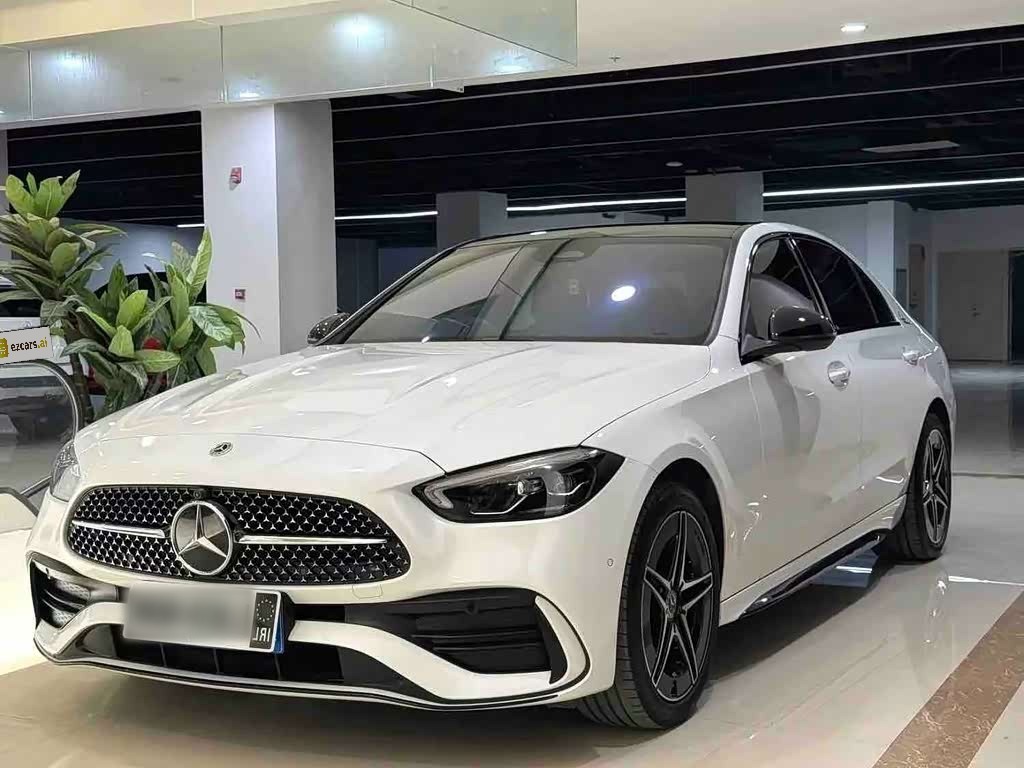 C-Class 2025 C 260 L Sport